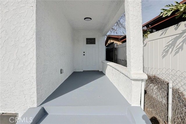 1641 E 50th, Los Angeles, CA 90011