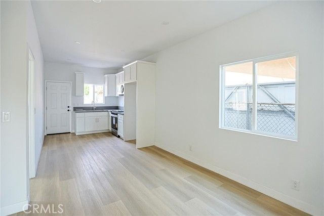 1641 E 50th, Los Angeles, CA 90011