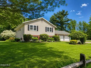 1 Ferriss Drive, Queensbury, NY 12804