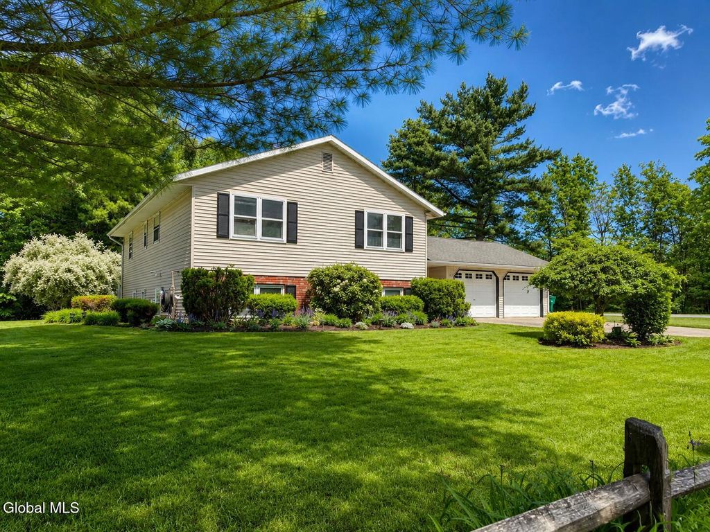 1 Ferriss Drive, Queensbury, NY 12804