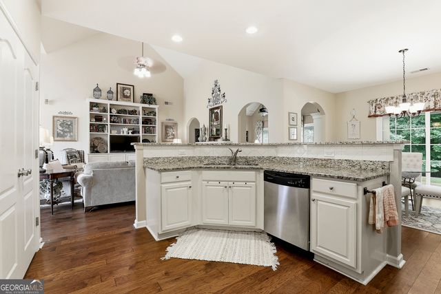 50 Yates Court, Newnan, GA 30263