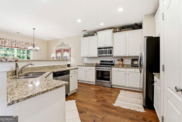 50 Yates Court, Newnan, GA 30263