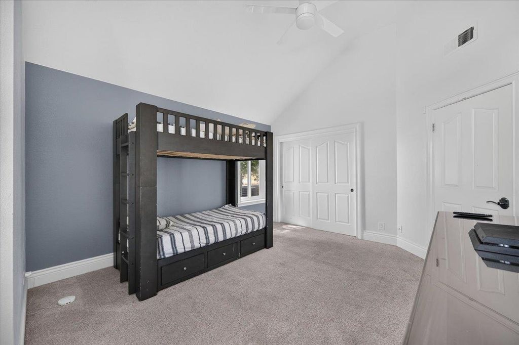 Image 47 of property listing at 12228 Tollhouse Road, Clovis, CA 93619