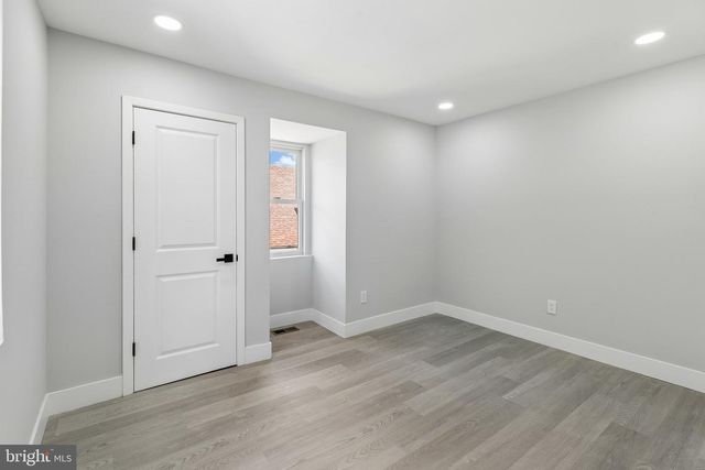 6506 N PARK AVE, Philadelphia, PA 19126