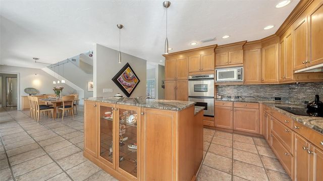 7430 COVE TERRACE, Sarasota, FL 34231