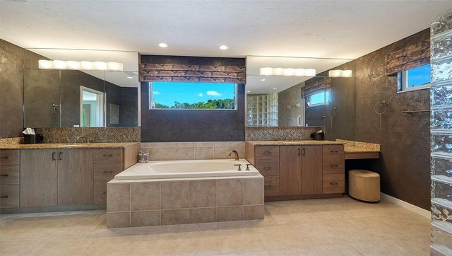 7430 COVE TERRACE, Sarasota, FL 34231