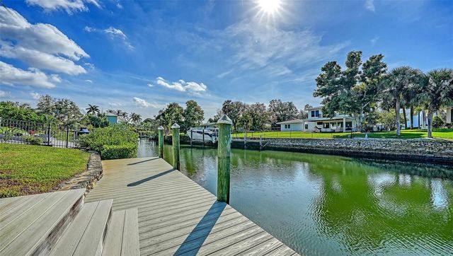 7430 COVE TERRACE, Sarasota, FL 34231