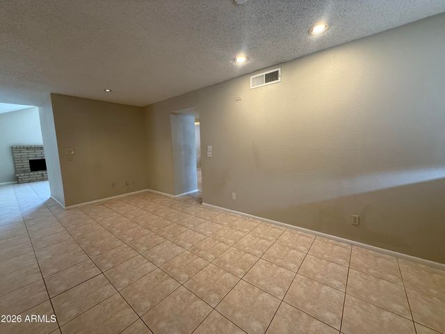 1205 W CHILTON Street, Chandler, AZ 85224