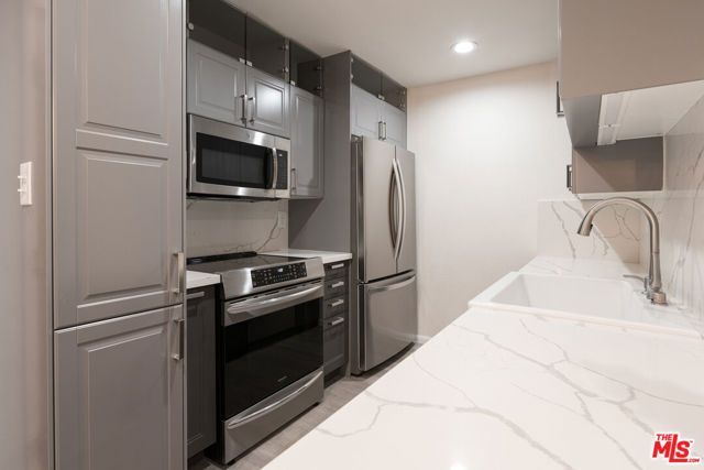 4260 Via Arbolada 116, Los Angeles, CA 90042