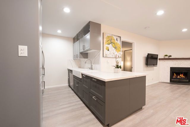 4260 Via Arbolada 116, Los Angeles, CA 90042