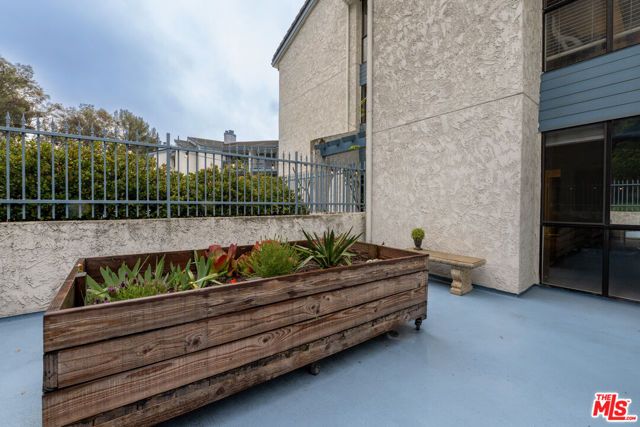 4260 Via Arbolada 116, Los Angeles, CA 90042