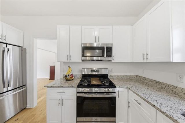 2769 SPRINGFOUNT Trail, Lawrenceville, GA 30043