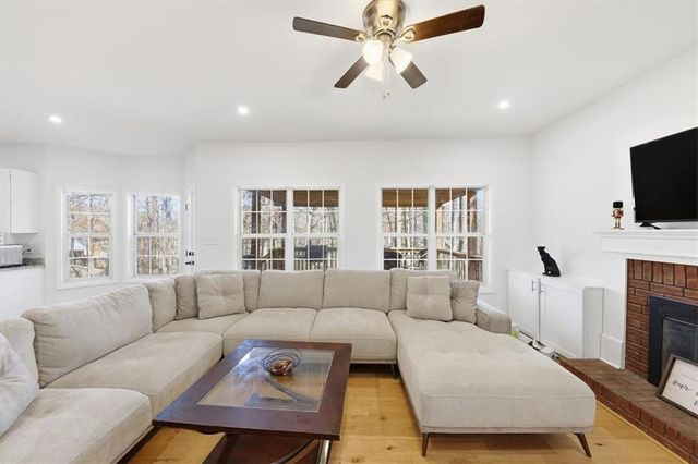 2769 SPRINGFOUNT Trail, Lawrenceville, GA 30043