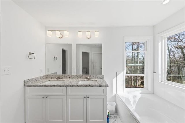 2769 SPRINGFOUNT Trail, Lawrenceville, GA 30043