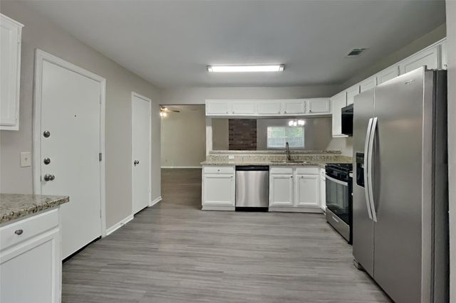 9214 Palm Shores Drive, Spring, TX 77379