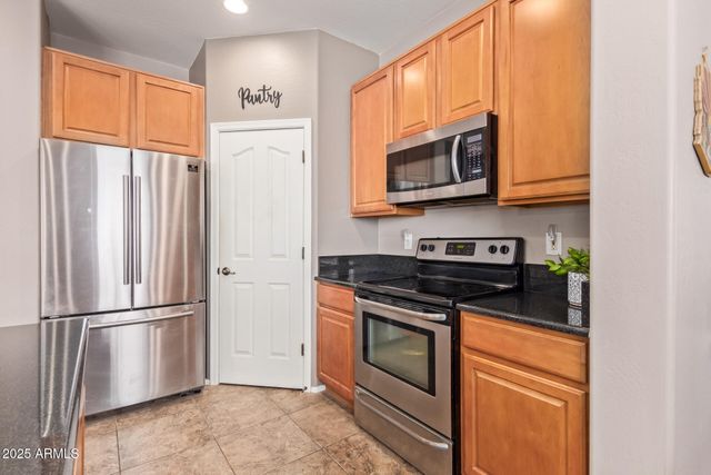 10684 N 161ST Avenue, Surprise, AZ 85379