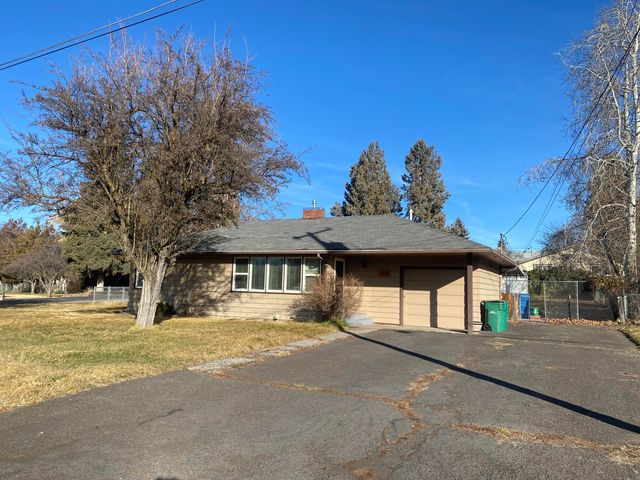 5201 Bryant Avenue, Klamath Falls, OR 97603