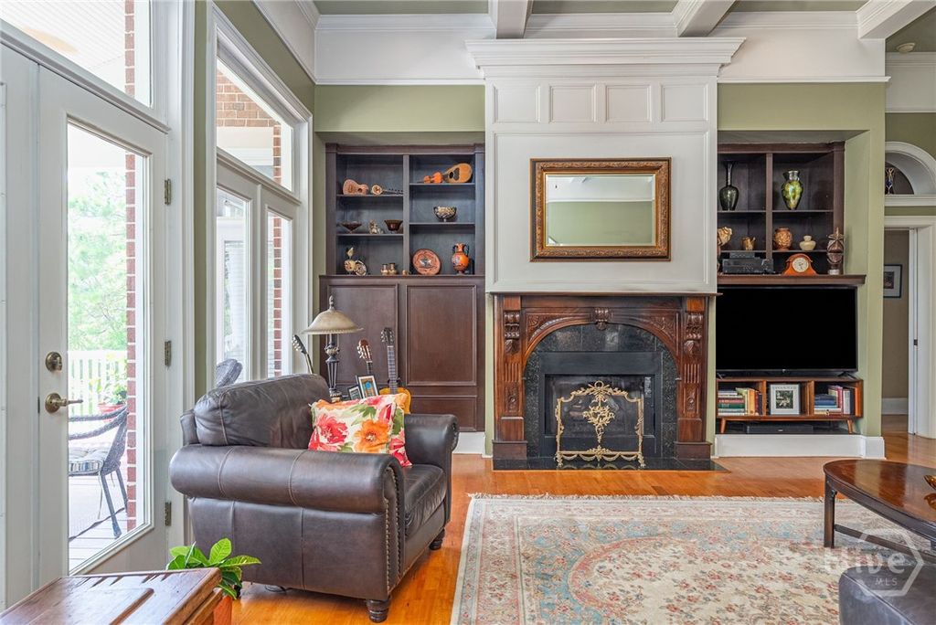 Image 11 of property listing at 1 Cedar View Drive, Savannah, GA 31410