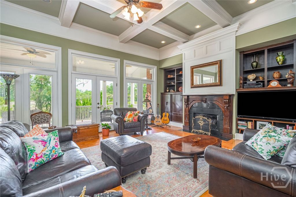 Image 9 of property listing at 1 Cedar View Drive, Savannah, GA 31410