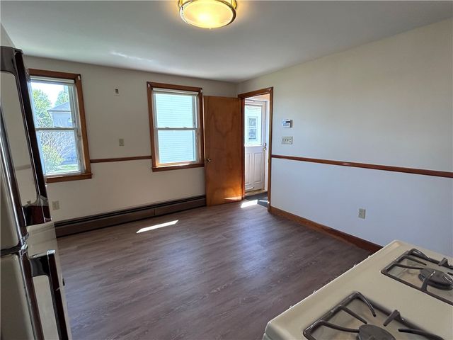 9 Custer Avenue, Johnston, RI 02919
