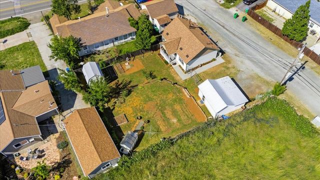 232 Upper Slate Crk, Grass Valley, CA 95945