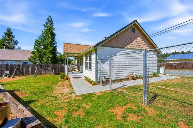 232 Upper Slate Crk, Grass Valley, CA 95945