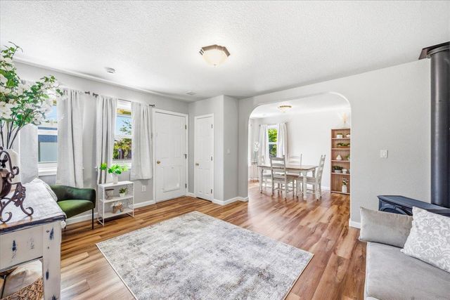 232 Upper Slate Crk, Grass Valley, CA 95945