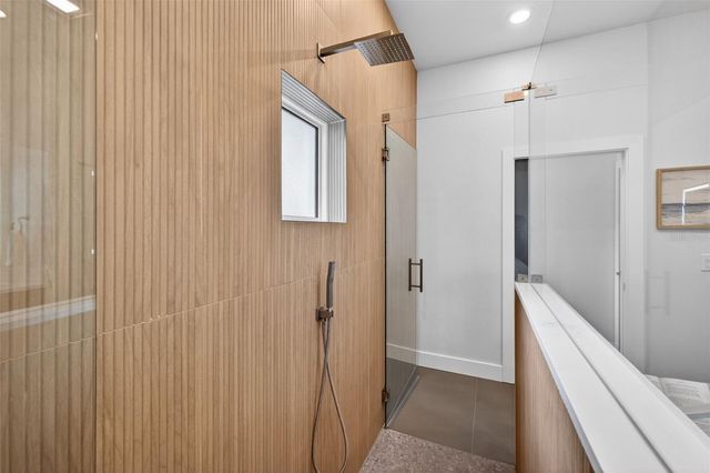 2530 34TH AVENUE N, St Petersburg, FL 33713