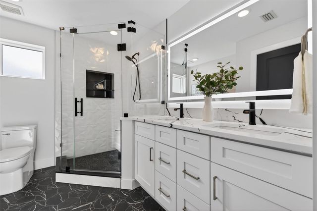 2530 34TH AVENUE N, St Petersburg, FL 33713