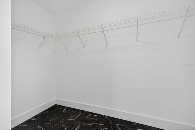 2530 34TH AVENUE N, St Petersburg, FL 33713