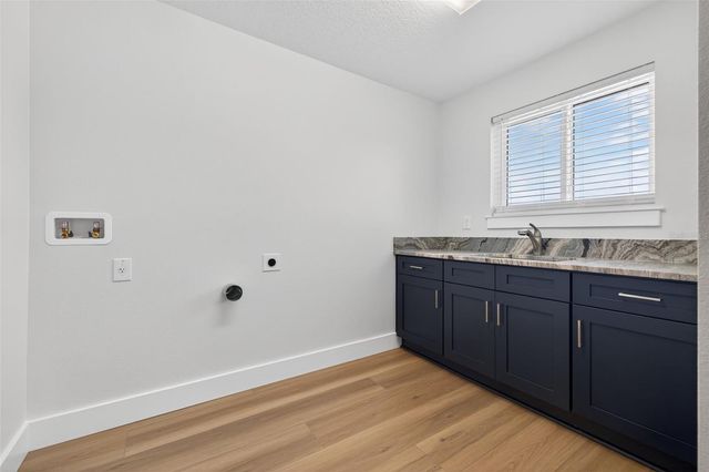 2530 34TH AVENUE N, St Petersburg, FL 33713