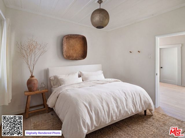 2573 Glen Green Street, Los Angeles, CA 90068