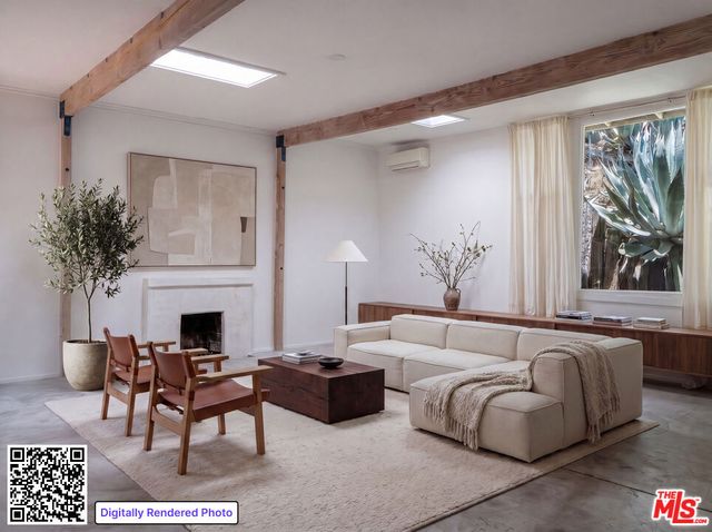 2573 Glen Green Street, Los Angeles, CA 90068