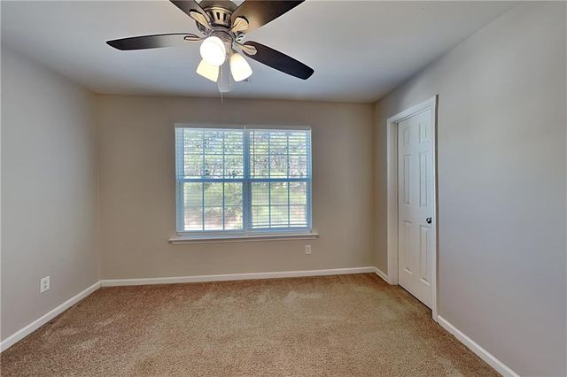 324 Hiawassee Drive, Woodstock, GA 30188