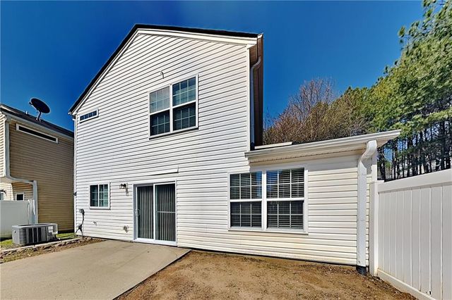 324 Hiawassee Drive, Woodstock, GA 30188