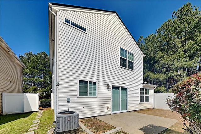 324 Hiawassee Drive, Woodstock, GA 30188