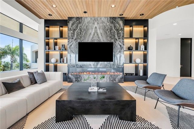 2130 Old Quarry Road, Riverside, CA 92506