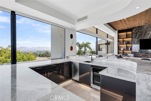 2130 Old Quarry Road, Riverside, CA 92506