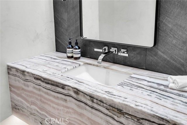 2130 Old Quarry Road, Riverside, CA 92506