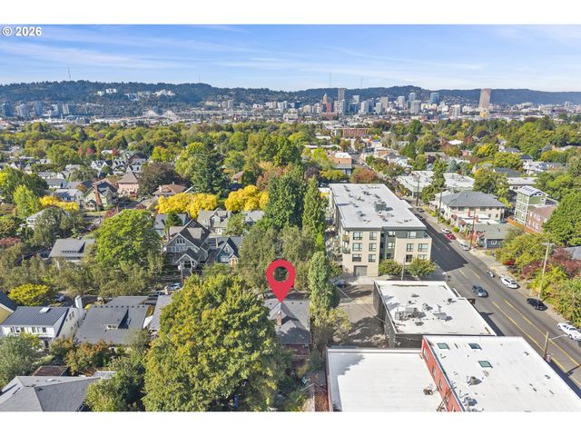 1524 Se 24TH Ave, Portland, OR 97214