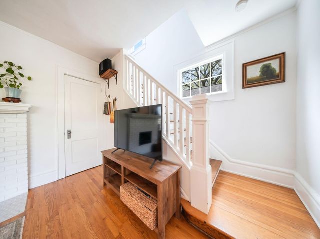 2578 N 4th Street, Columbus, OH 43202