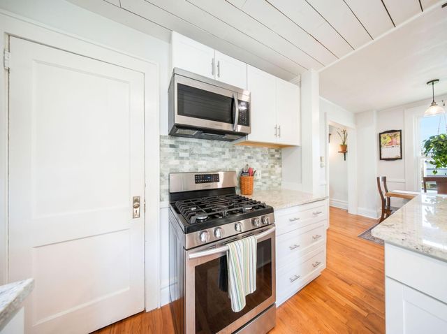 2578 N 4th Street, Columbus, OH 43202