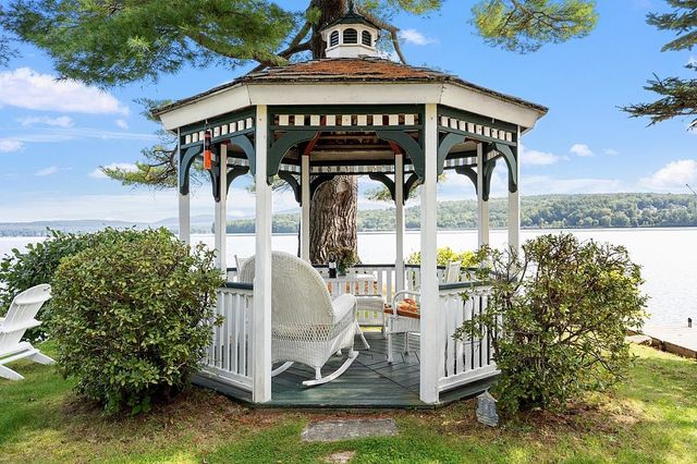 100 Lower Bay Road, Sanbornton, NH 03269