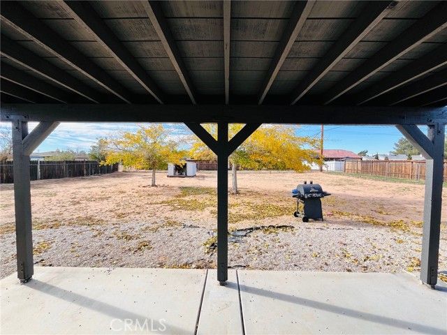 11092 Saratoga, Apple Valley, CA 92308