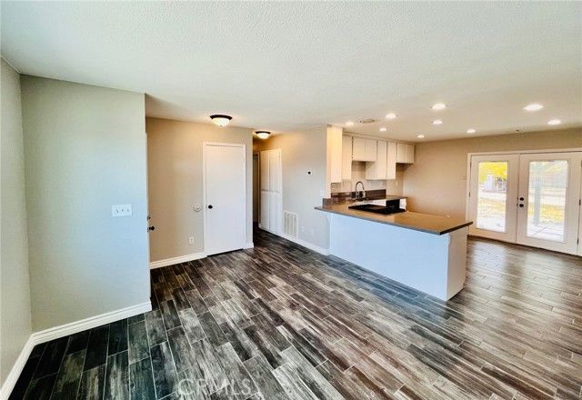 11092 Saratoga, Apple Valley, CA 92308