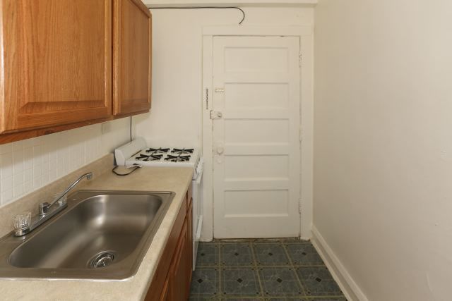 4606 N BEACON Street 1A, Chicago, IL 60640