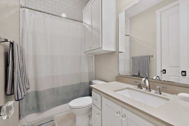 141 Mallard Crossing, Heath, TX 75032