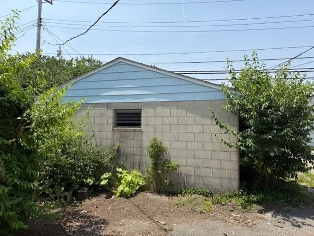 883 Barnett Road, Columbus, OH 43227