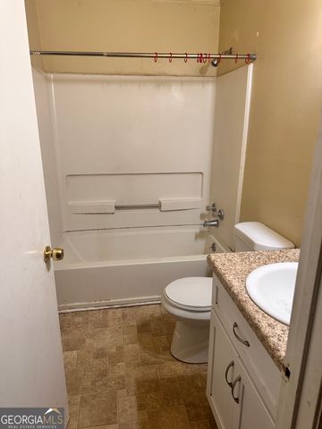 528 Wells Avenue, Albany, GA 31701