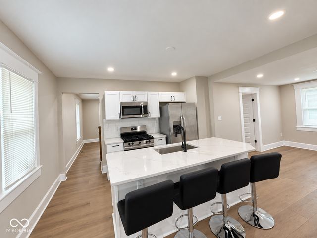 941 N Olney Street, Indianapolis, IN 46201